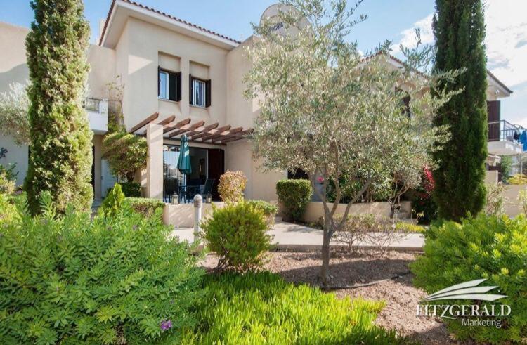 Owls Nest Townhouse Villa Paphos Buitenkant foto