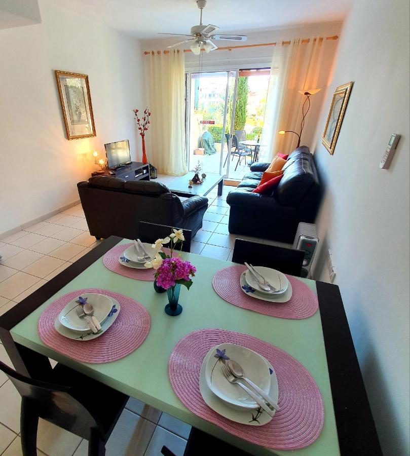 Owls Nest Townhouse Villa Paphos Buitenkant foto
