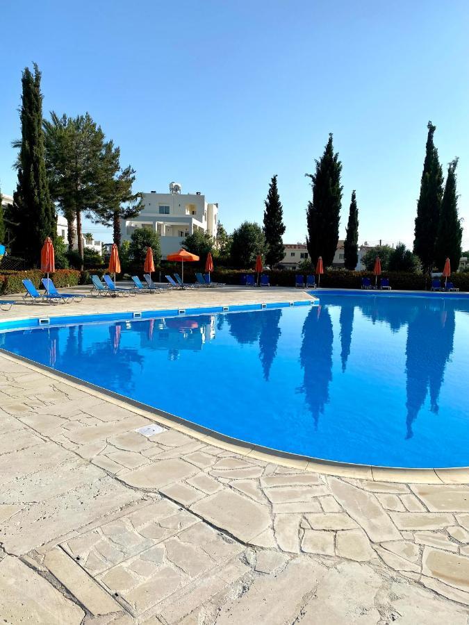 Owls Nest Townhouse Villa Paphos Buitenkant foto