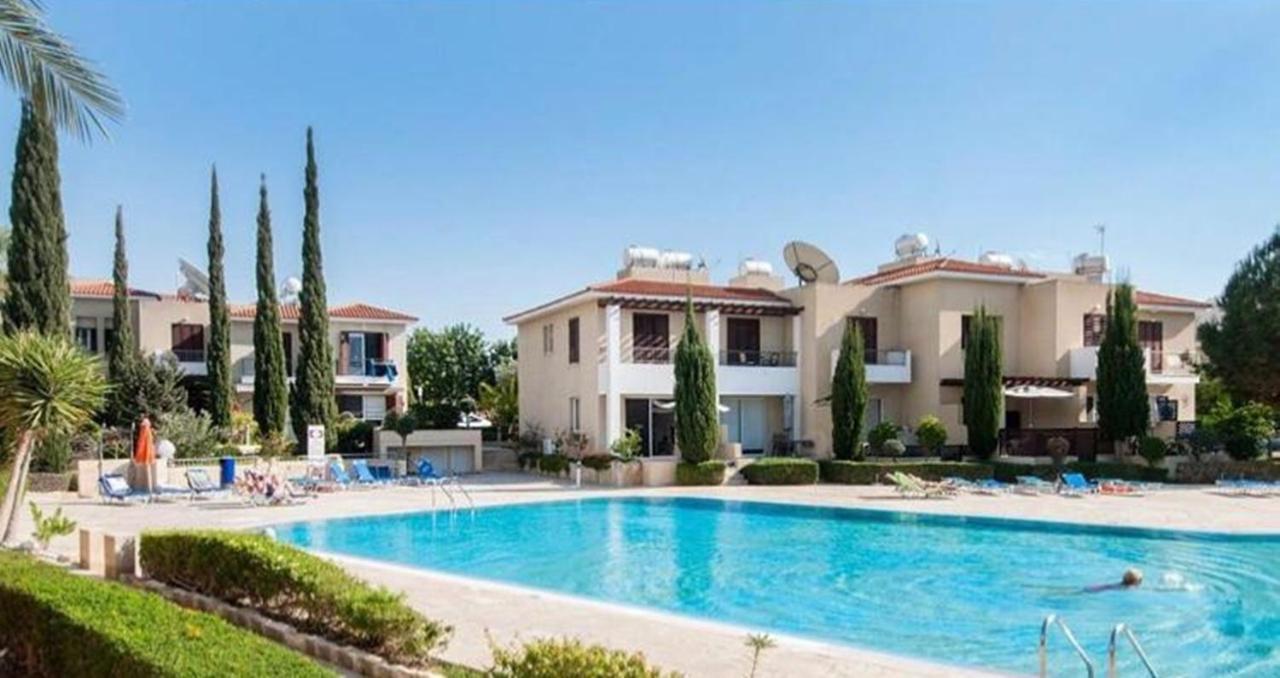 Owls Nest Townhouse Villa Paphos Buitenkant foto